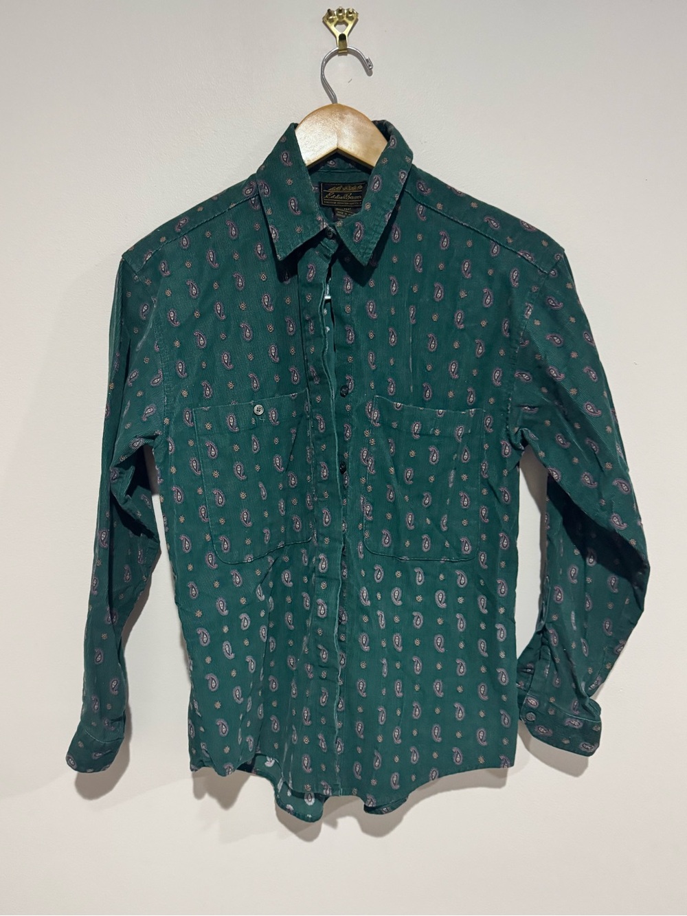 Eddie Bauer Vintage Women's Green Paisley Corduroy Button Up Sz 6